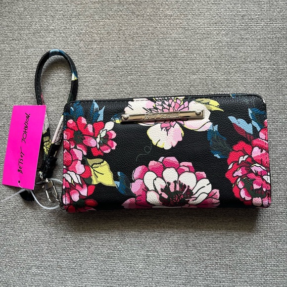 Betsey Johnson Handbags - BETSEY JOHNSON WALLET/WRISTLET